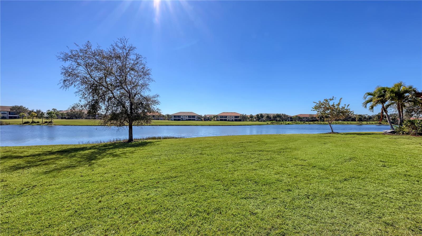 Listing photo id 38 for 13943 Messina Loop