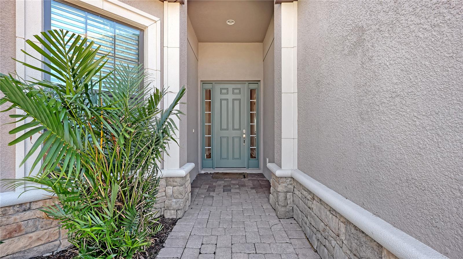 Listing photo id 3 for 13943 Messina Loop