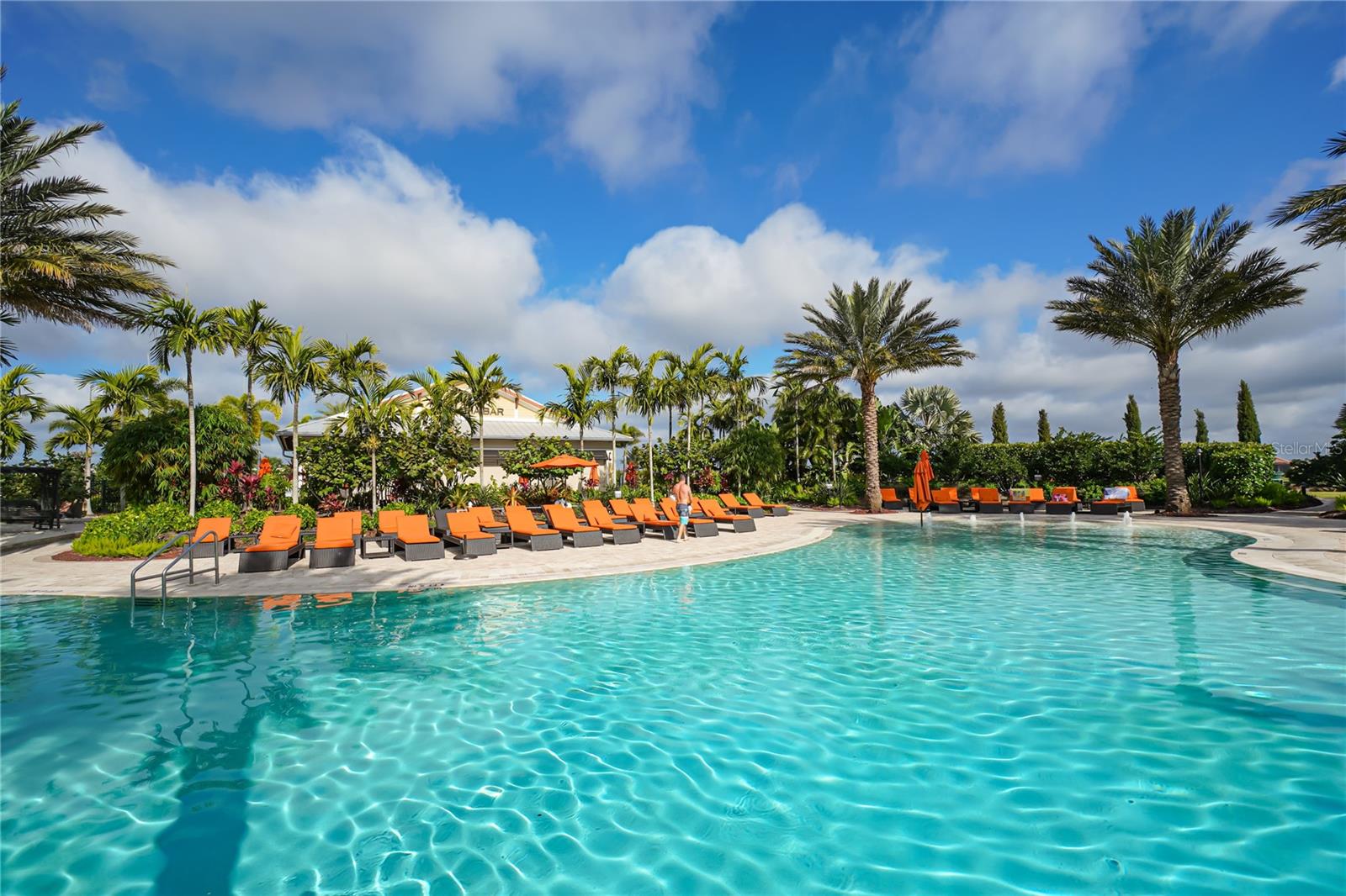 Listing photo id 66 for 13943 Messina Loop