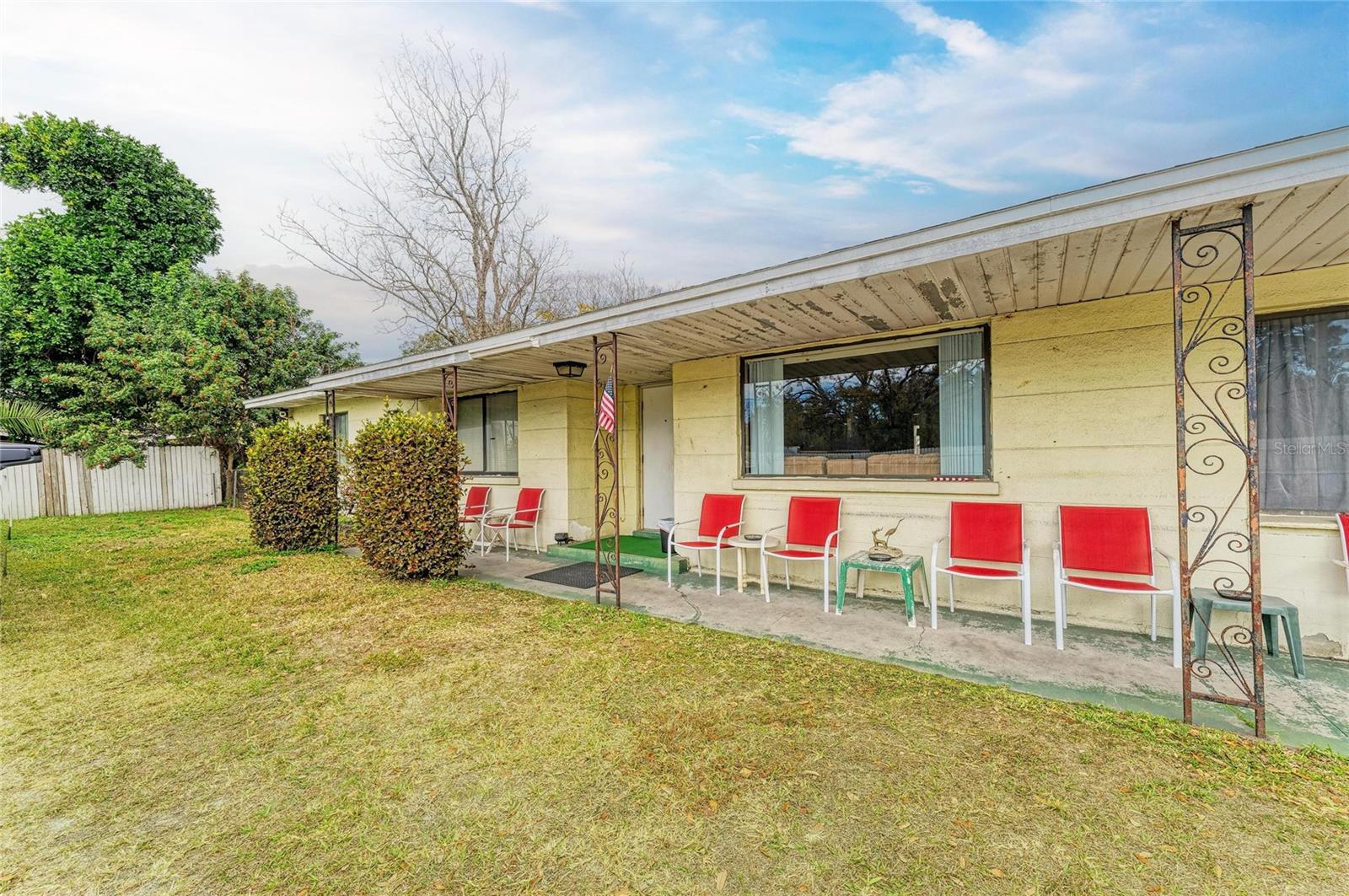 Image 2 of 49 For 1205 44th Avenue E