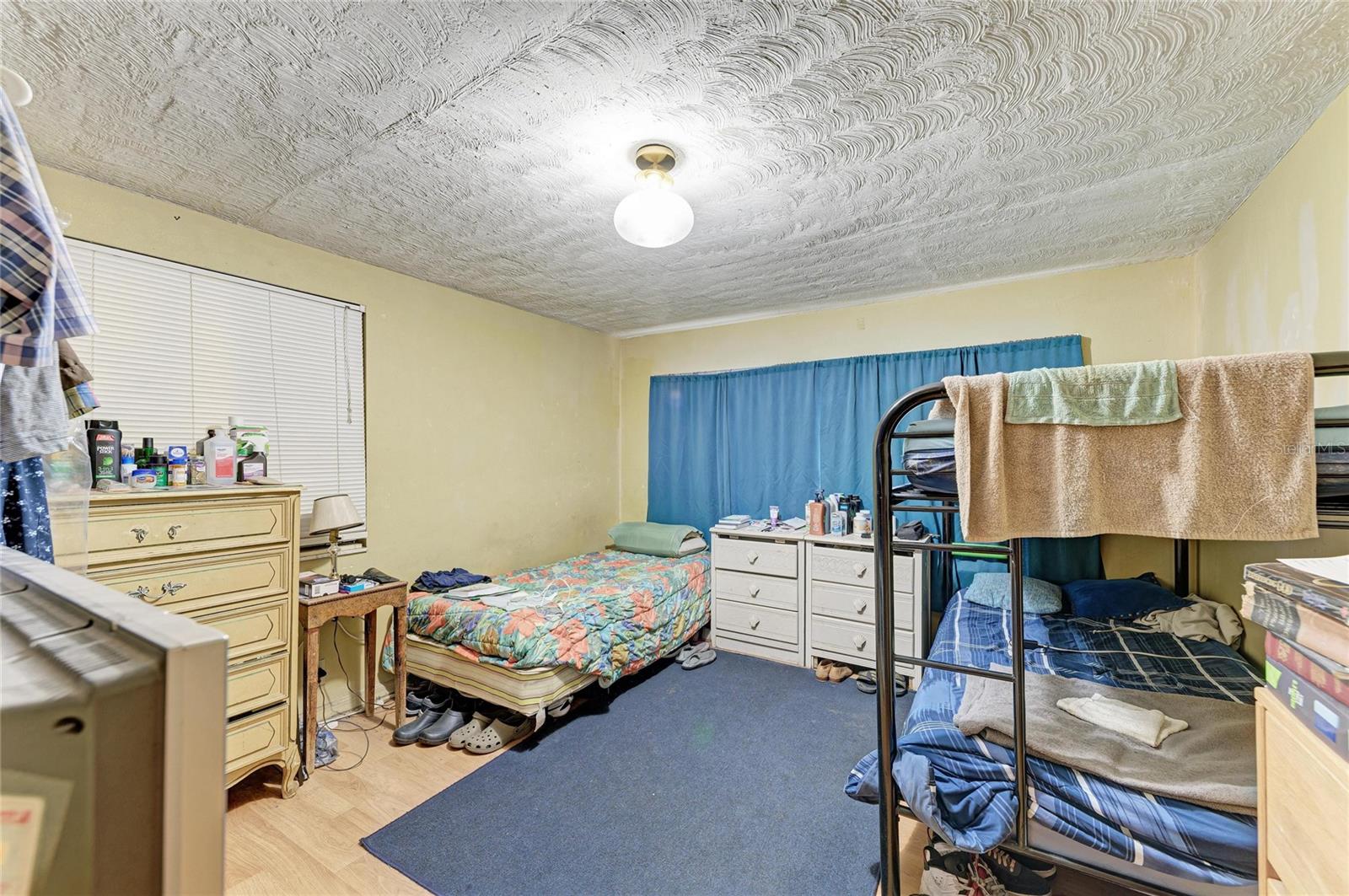 Image 31 of 49 For 1205 44th Avenue E