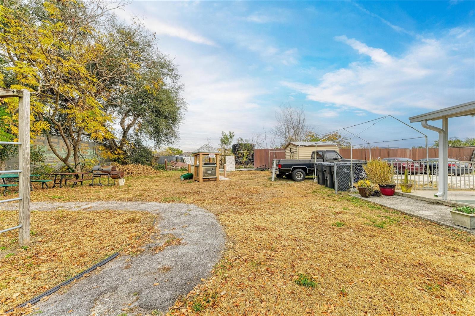 Image 33 of 49 For 1205 44th Avenue E