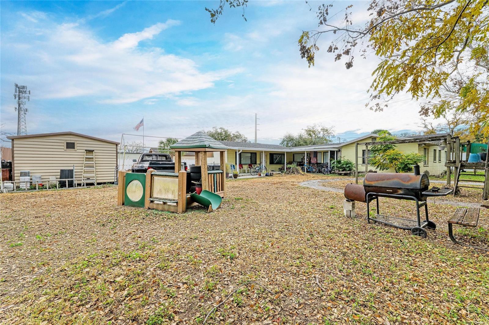 Image 35 of 49 For 1205 44th Avenue E