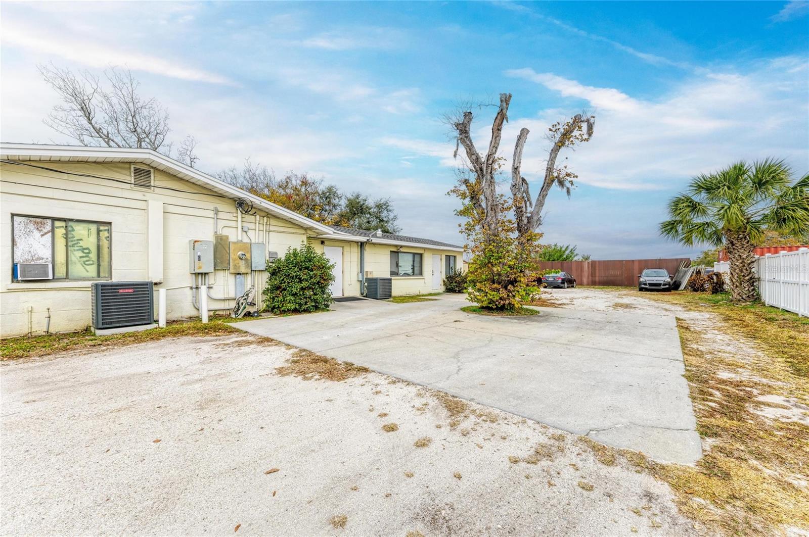 Image 5 of 49 For 1205 44th Avenue E