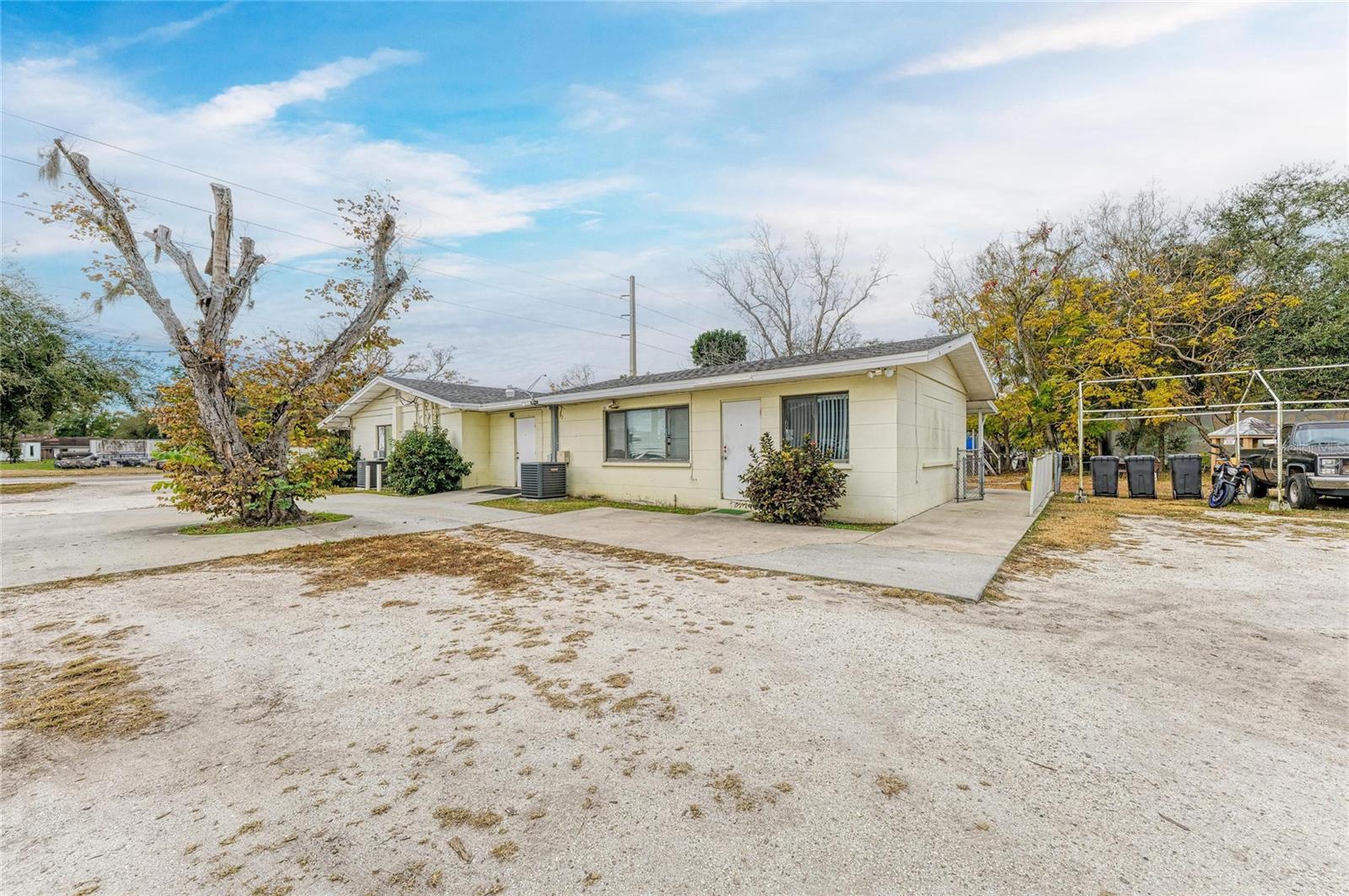 Image 7 of 49 For 1205 44th Avenue E