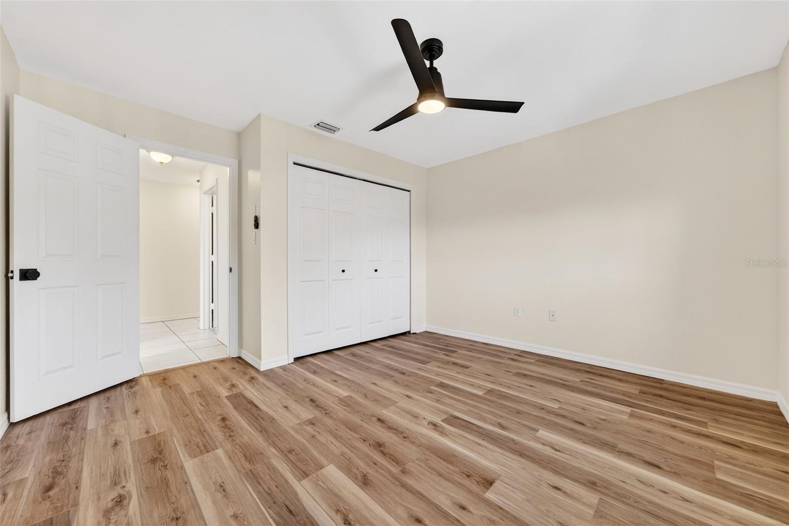 Image 37 of 72 For 3640 Bal Harbor Boulevard 131