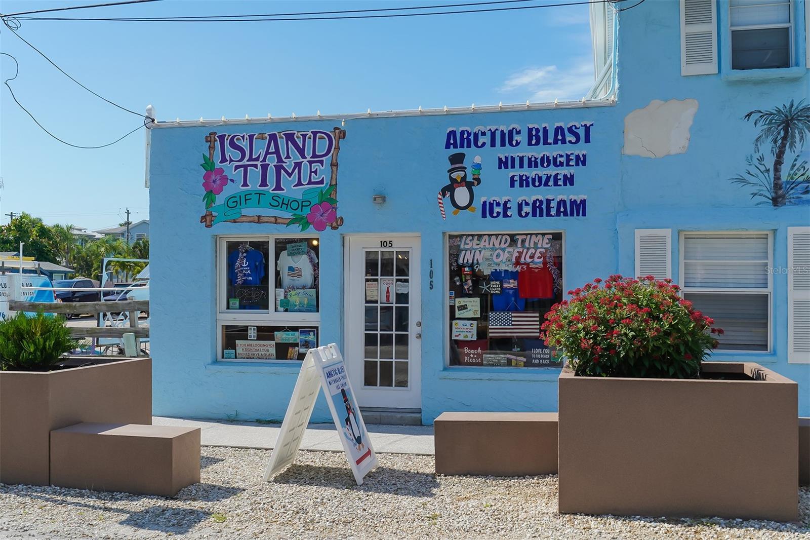 Image 60 of 86 For 4216 Plumosa Street W