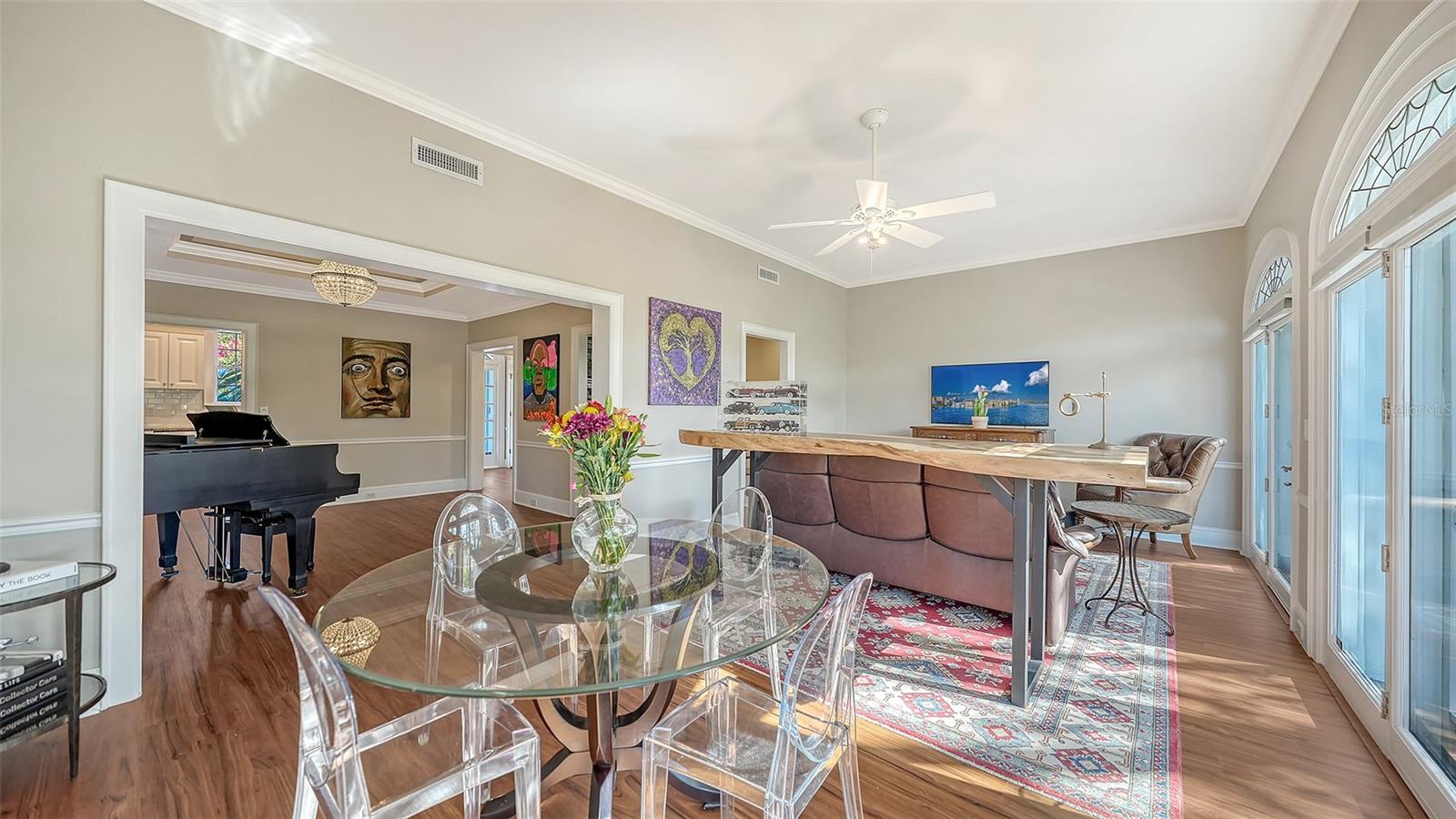 Image 15 of 86 For 57 Bishops Court Road 121