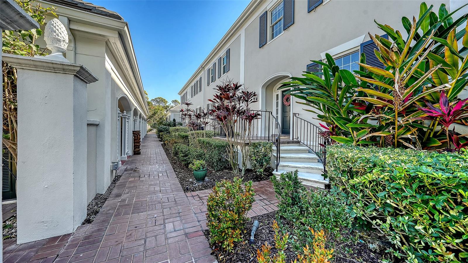 Image 46 of 86 For 57 Bishops Court Road 121