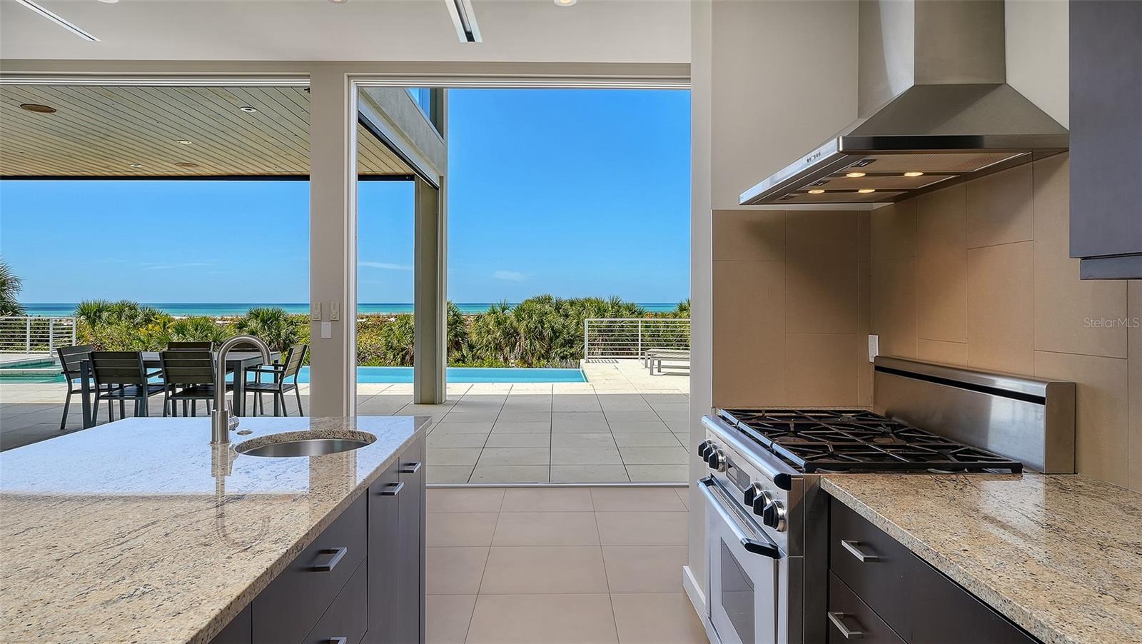 Image 16 of 100 For 160 Whittier Drive