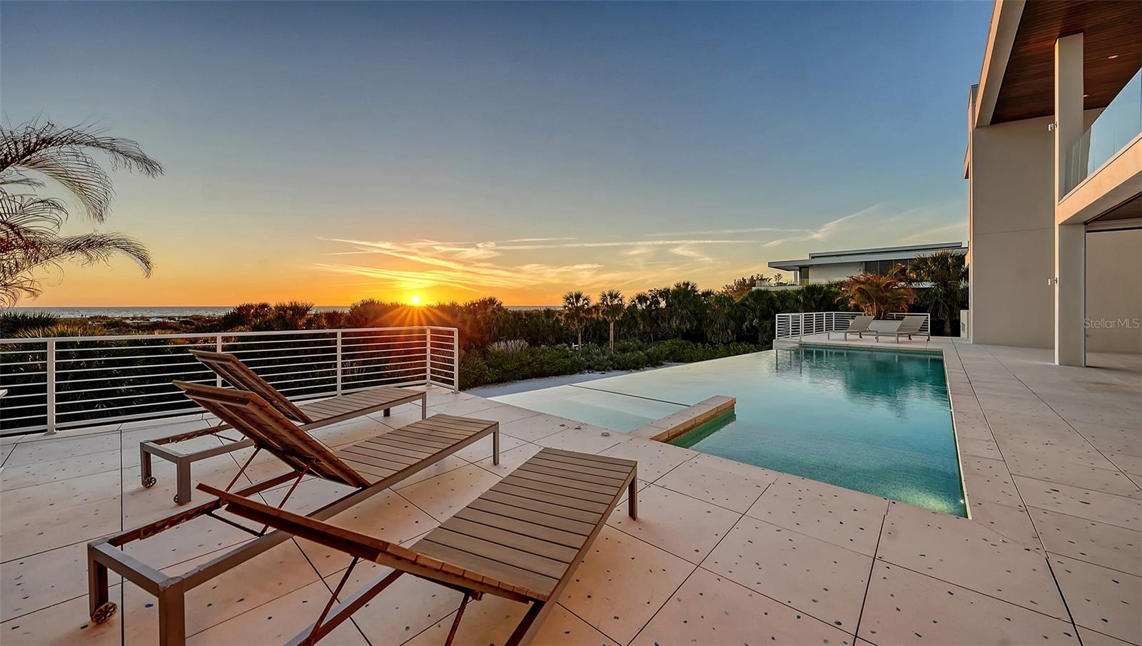 Image 31 of 100 For 160 Whittier Drive