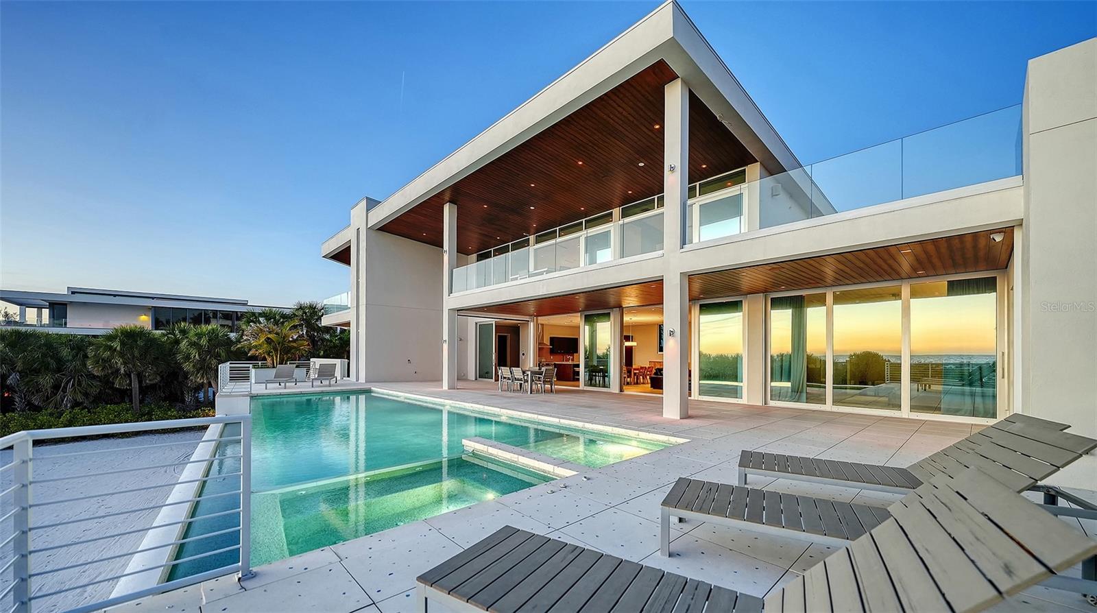 Image 36 of 100 For 160 Whittier Drive