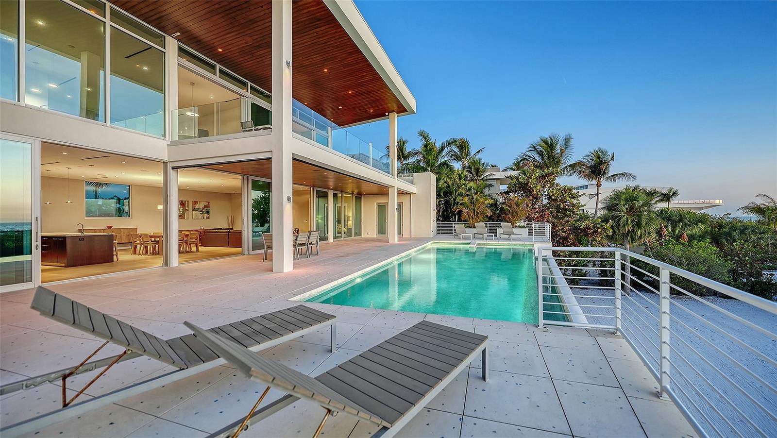 Image 37 of 100 For 160 Whittier Drive