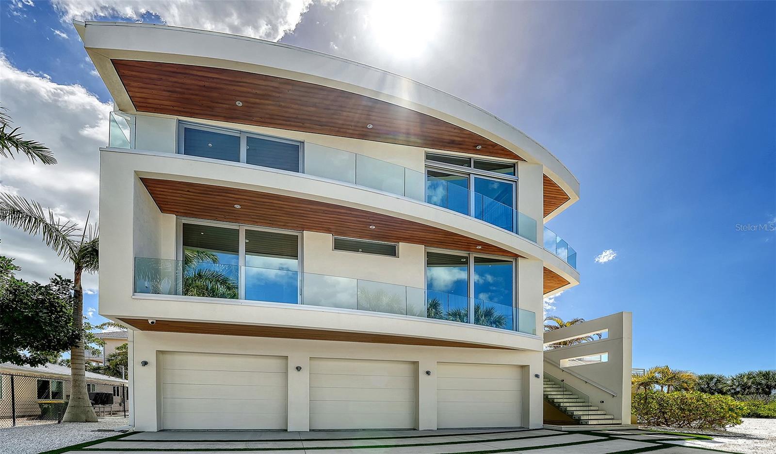 Image 7 of 100 For 160 Whittier Drive