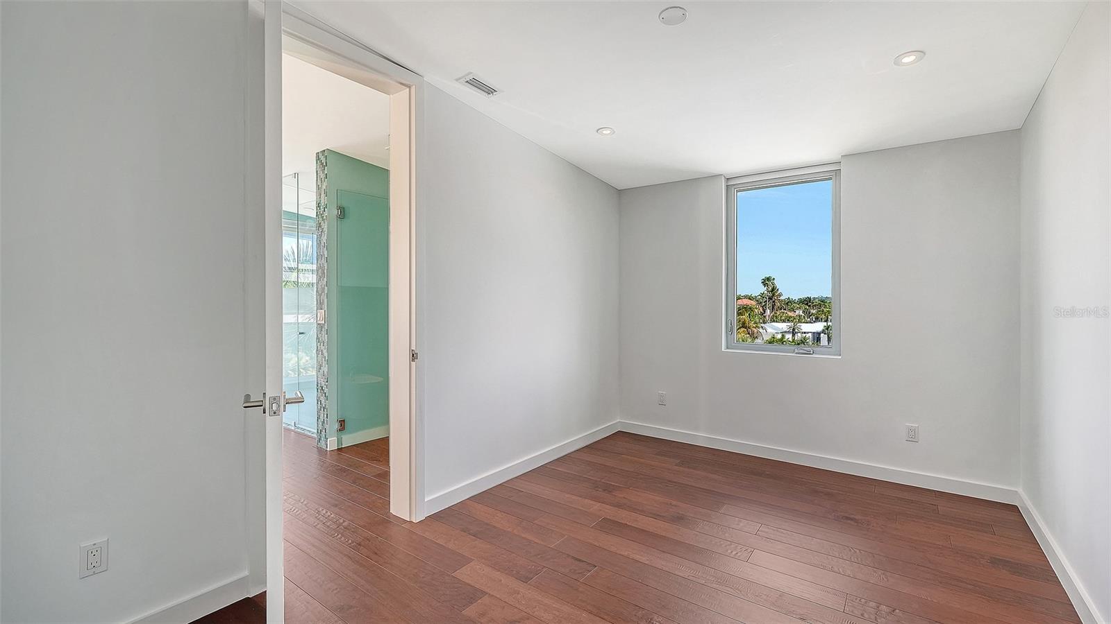 Image 74 of 100 For 160 Whittier Drive