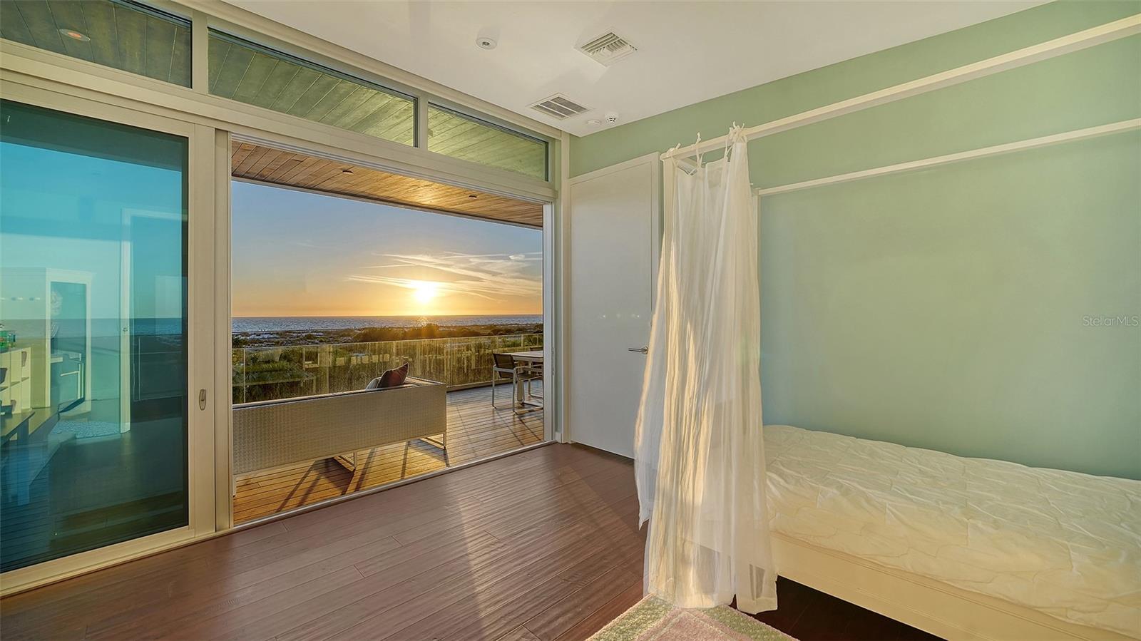 Image 81 of 100 For 160 Whittier Drive