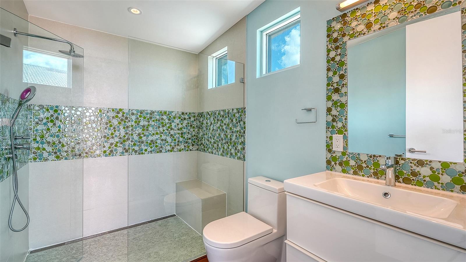 Image 82 of 100 For 160 Whittier Drive