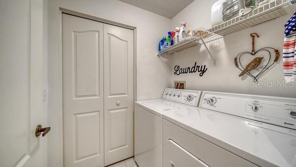 Image 27 of 65 For 9601 Castle Point Drive 815