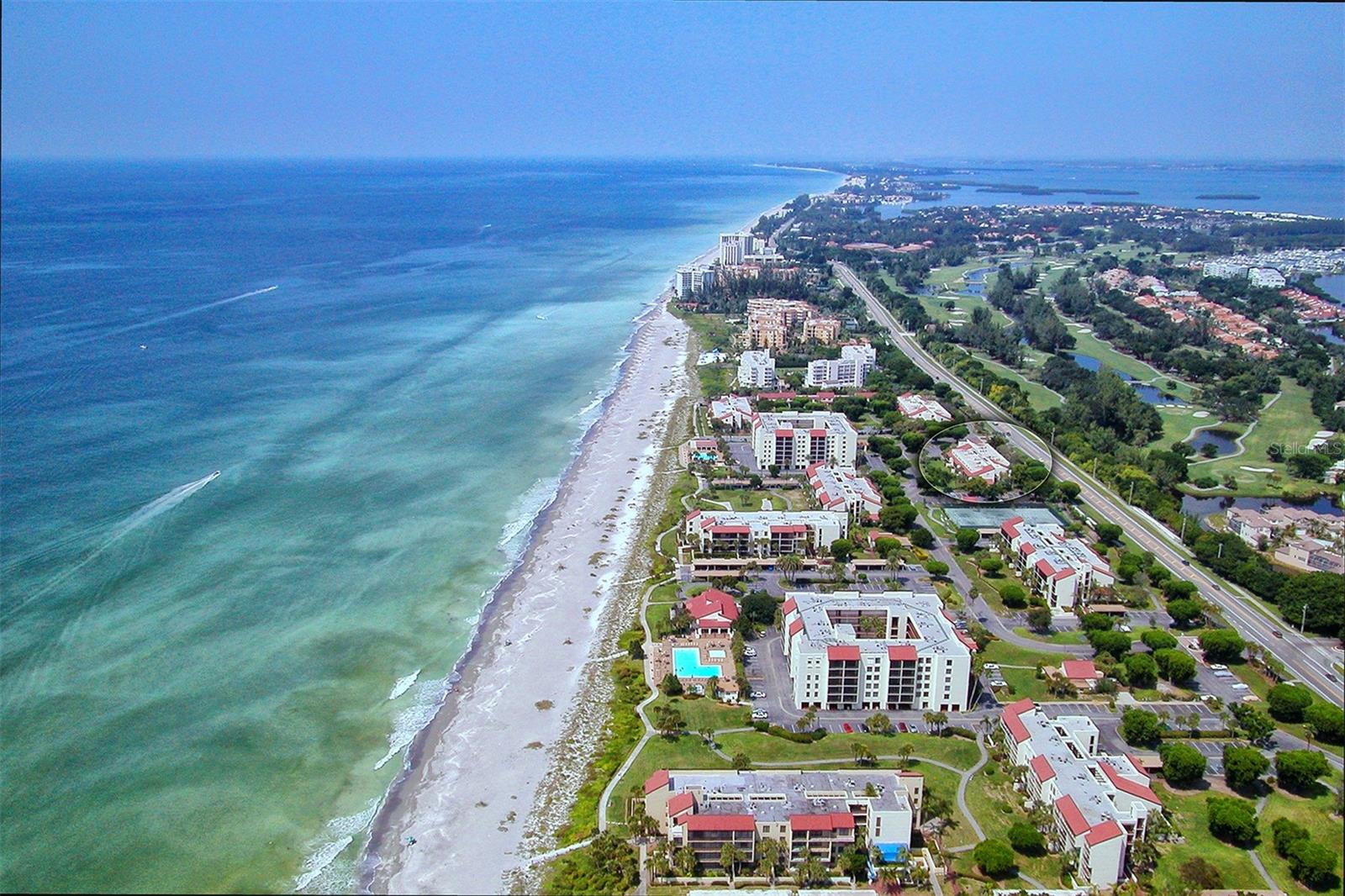 Image 22 of 55 For 2039 Gulf Of Mexico Drive G3-108