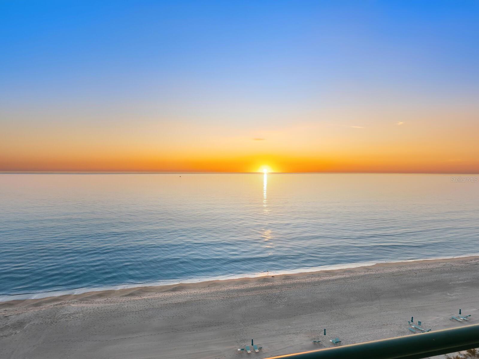 Image 19 of 53 For 655 Longboat Club Road 1ph