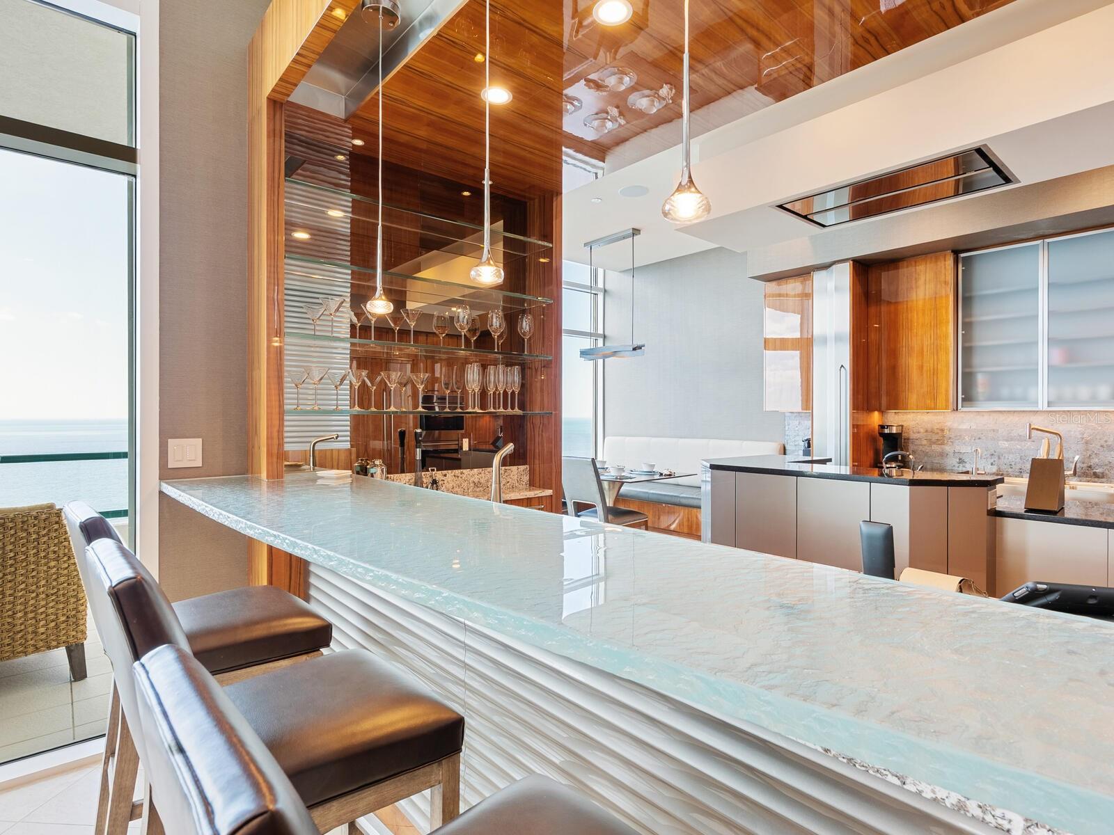 Image 24 of 53 For 655 Longboat Club Road 1ph