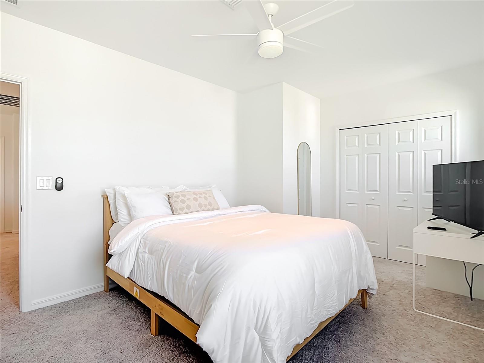 Image 17 of 21 For 16863 Fiesta Drive