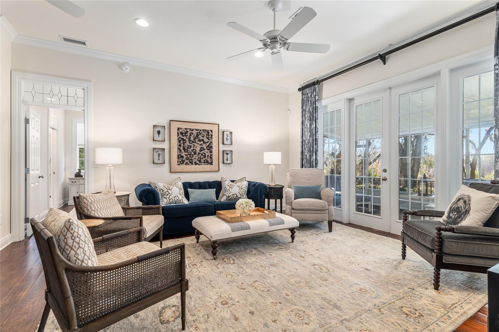 Image 25 of 70 For 33 Lake Wood Circle