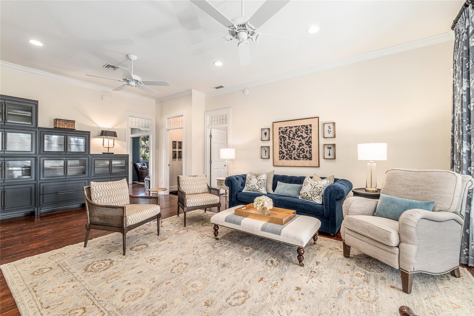 Image 26 of 70 For 33 Lake Wood Circle