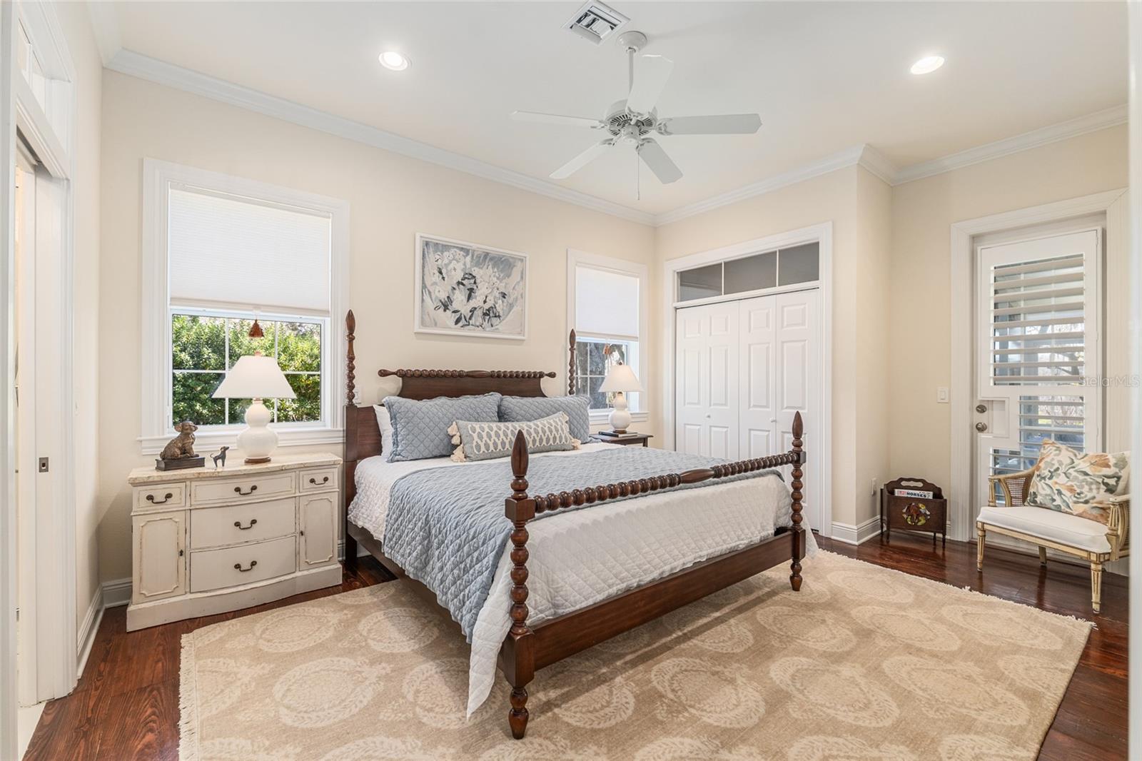 Image 28 of 70 For 33 Lake Wood Circle