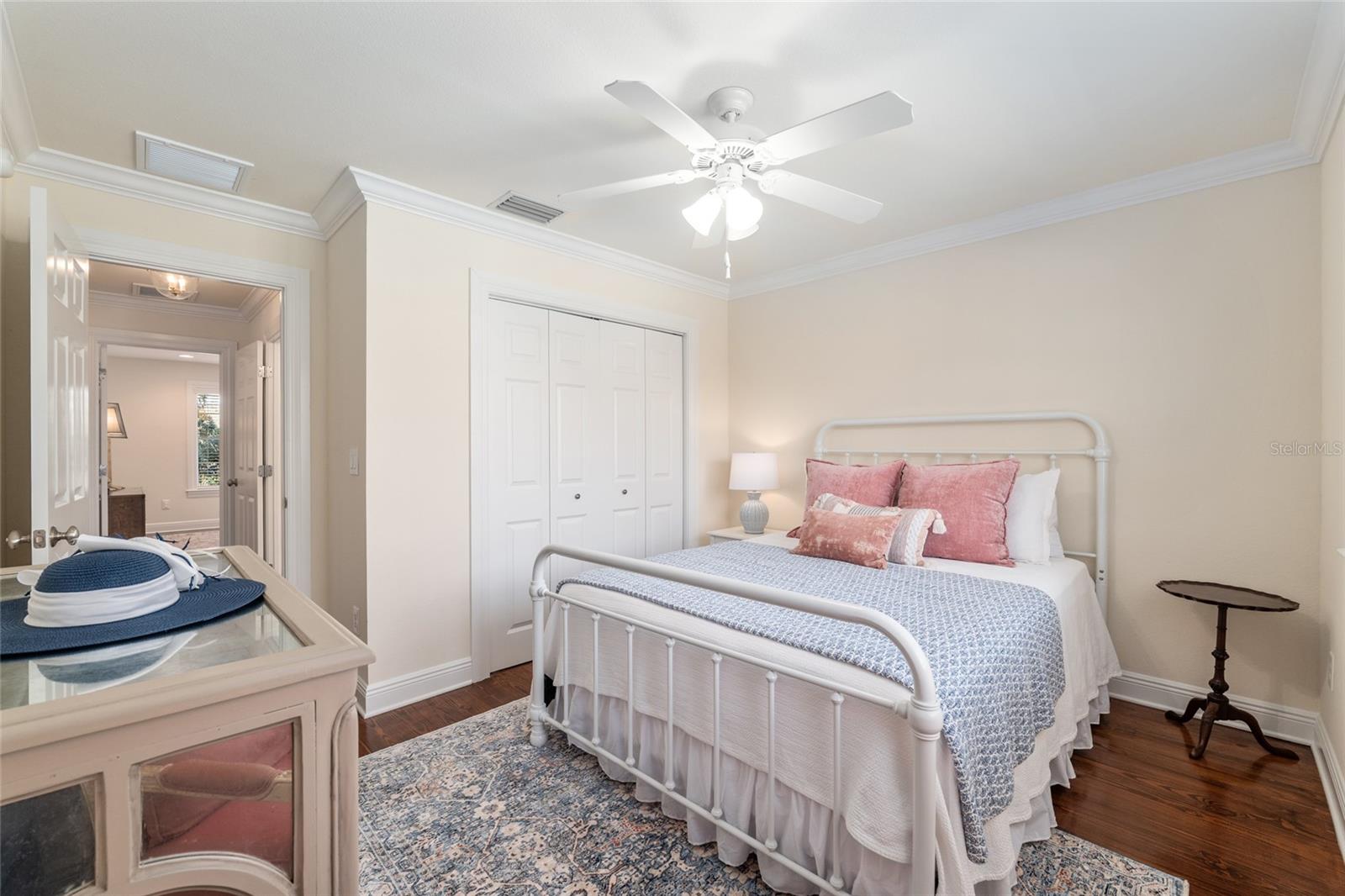 Image 48 of 70 For 33 Lake Wood Circle