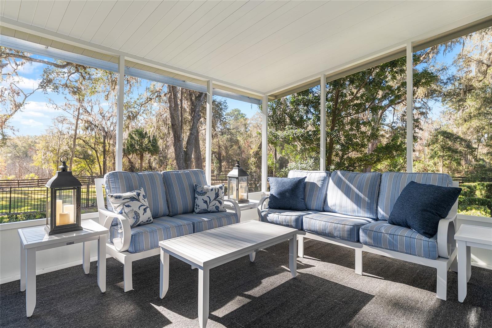 Image 60 of 70 For 33 Lake Wood Circle