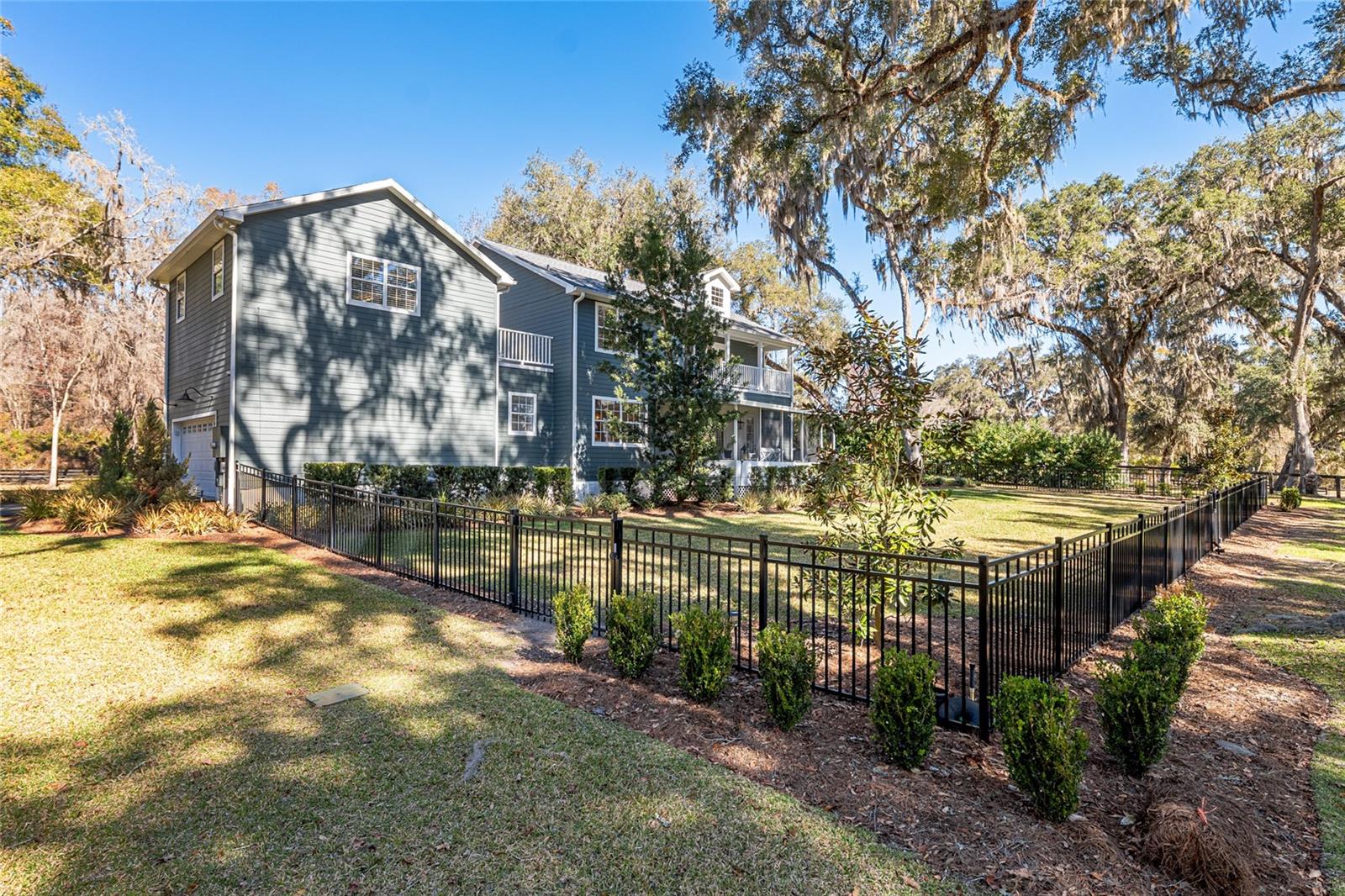 Image 69 of 70 For 33 Lake Wood Circle