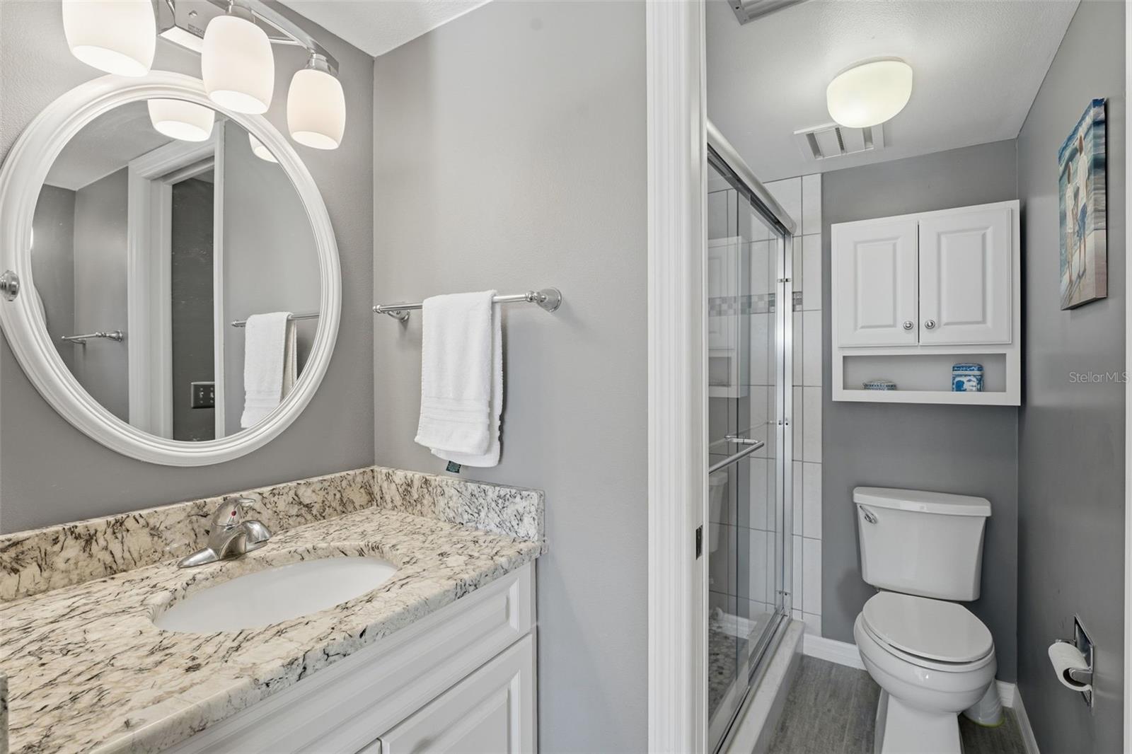 Image 22 of 28 For 437 Cerromar Lane 520