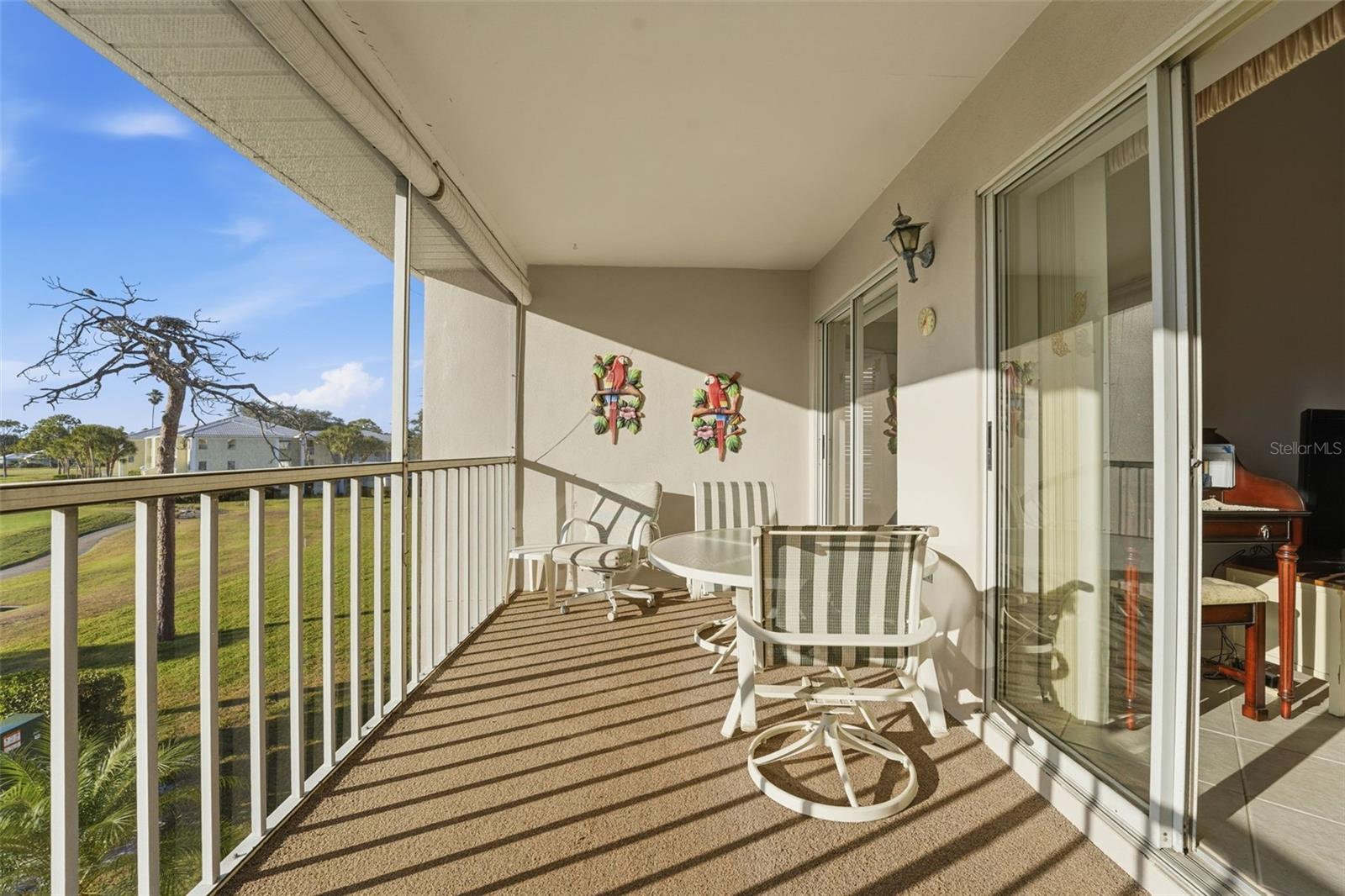 Image 26 of 28 For 437 Cerromar Lane 520