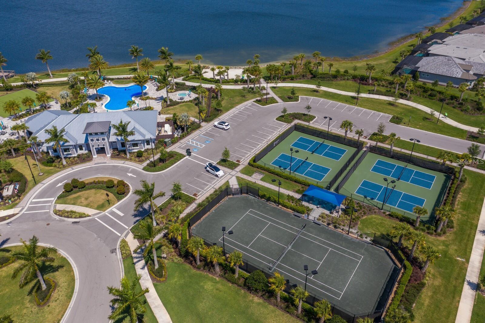 Image 51 of 59 For 712 Sigsbee Loop