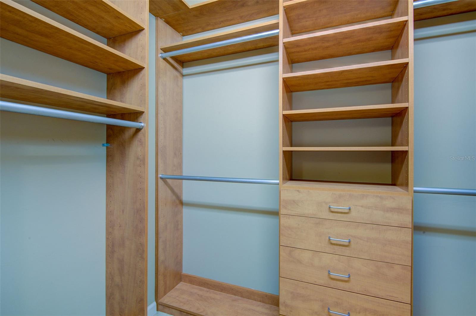 Image 23 of 44 For 12232 Marsh Pointe Road