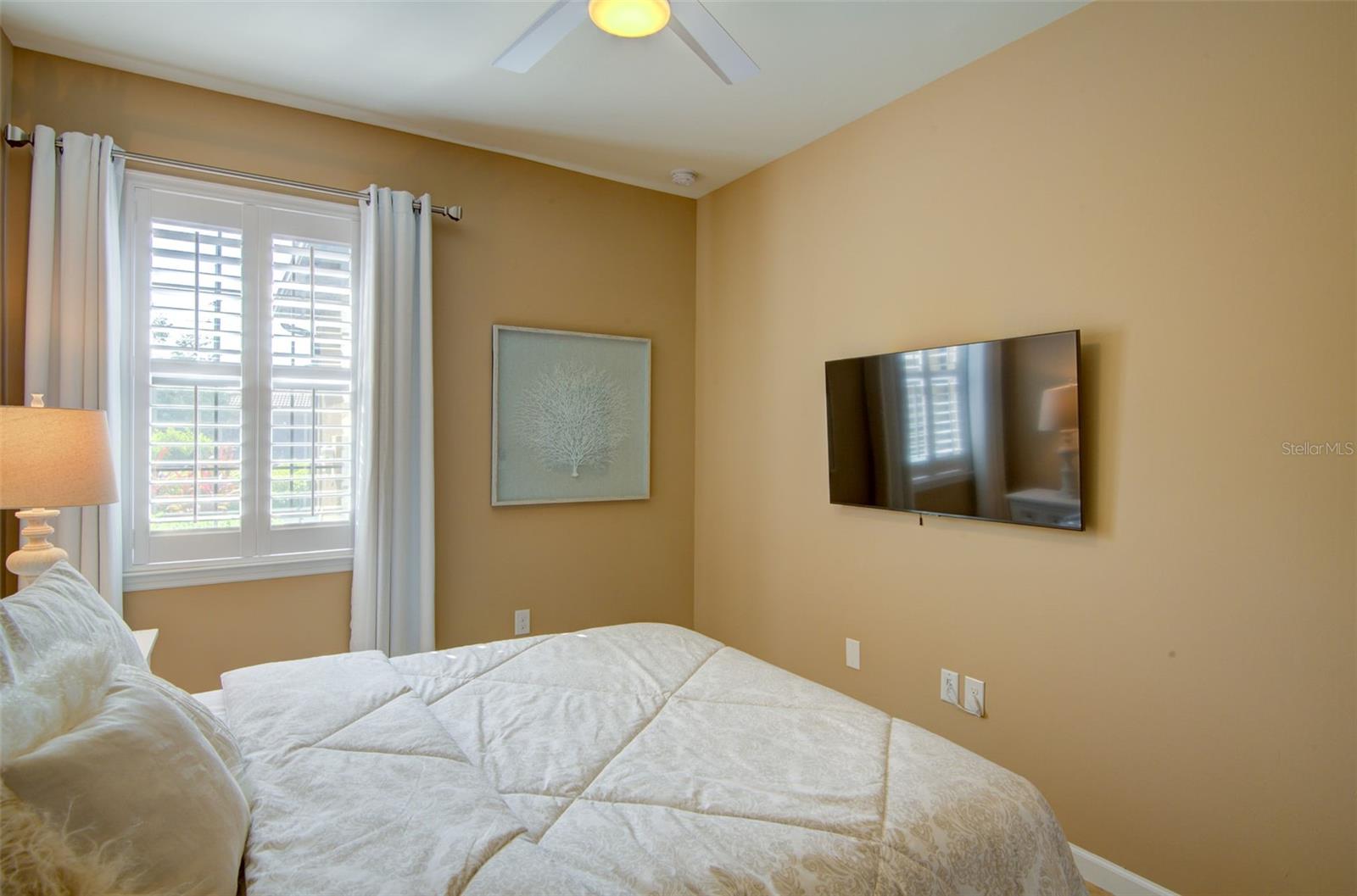 Image 27 of 44 For 12232 Marsh Pointe Road