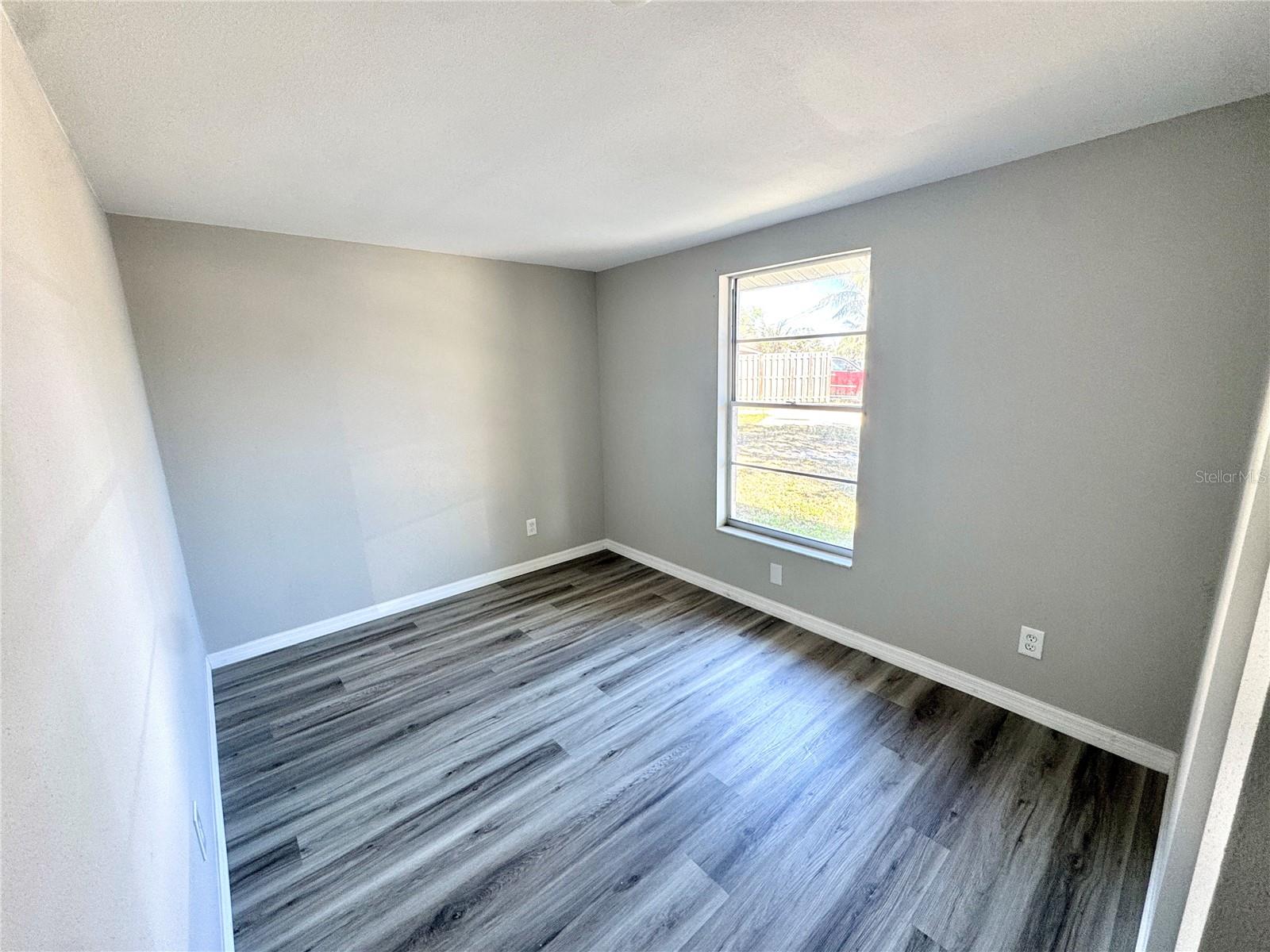 Image 9 of 18 For 5928 13th Street Court E