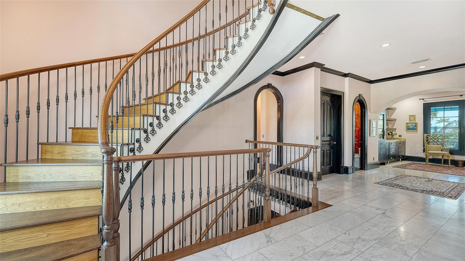 Image 11 of 57 For 513 Villa Rosa Way