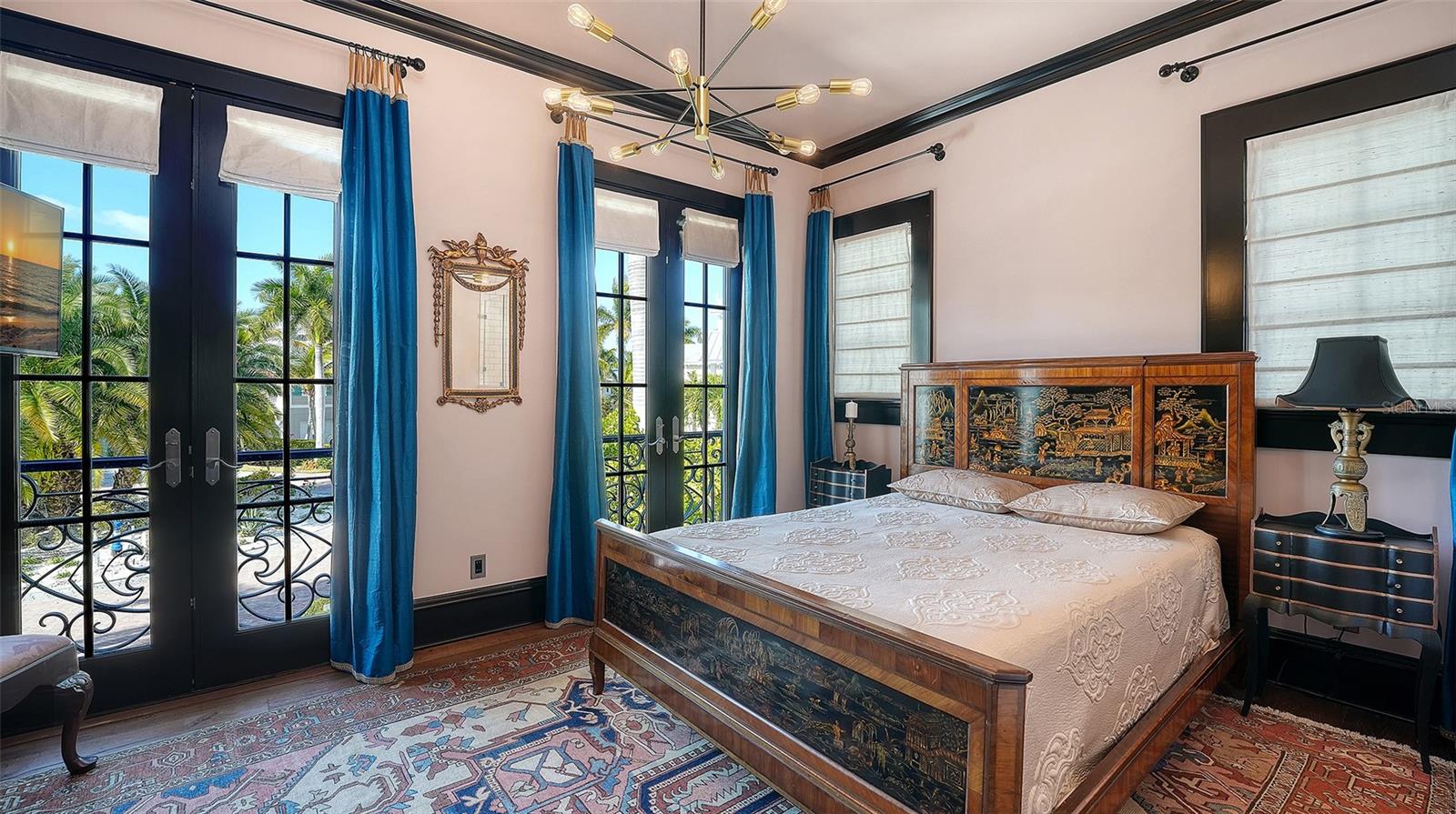 Image 18 of 57 For 513 Villa Rosa Way