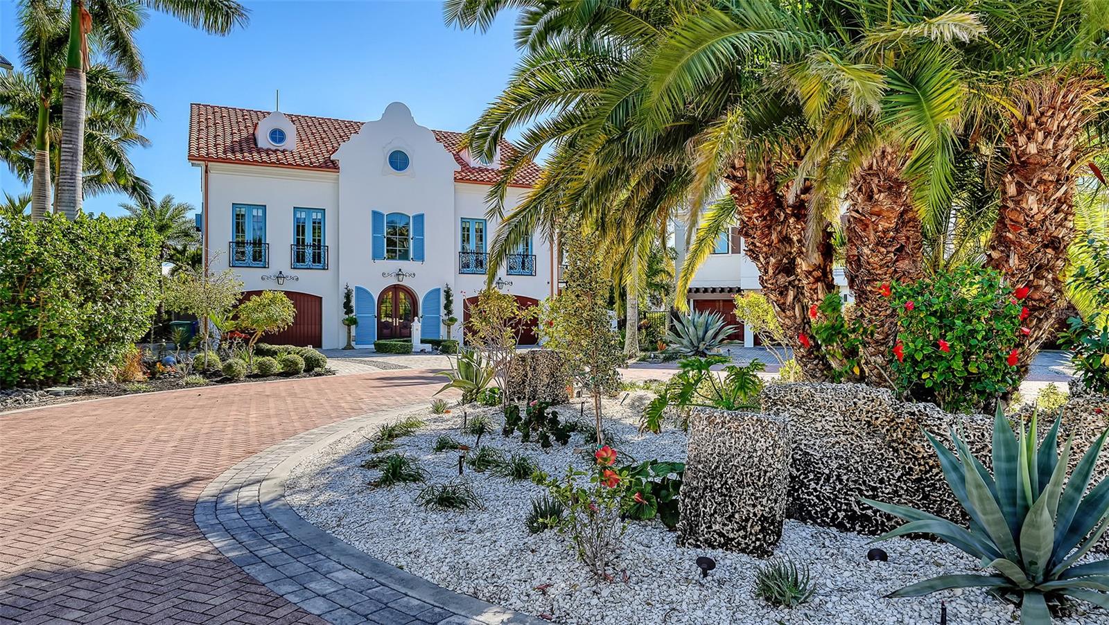 Image 38 of 57 For 513 Villa Rosa Way