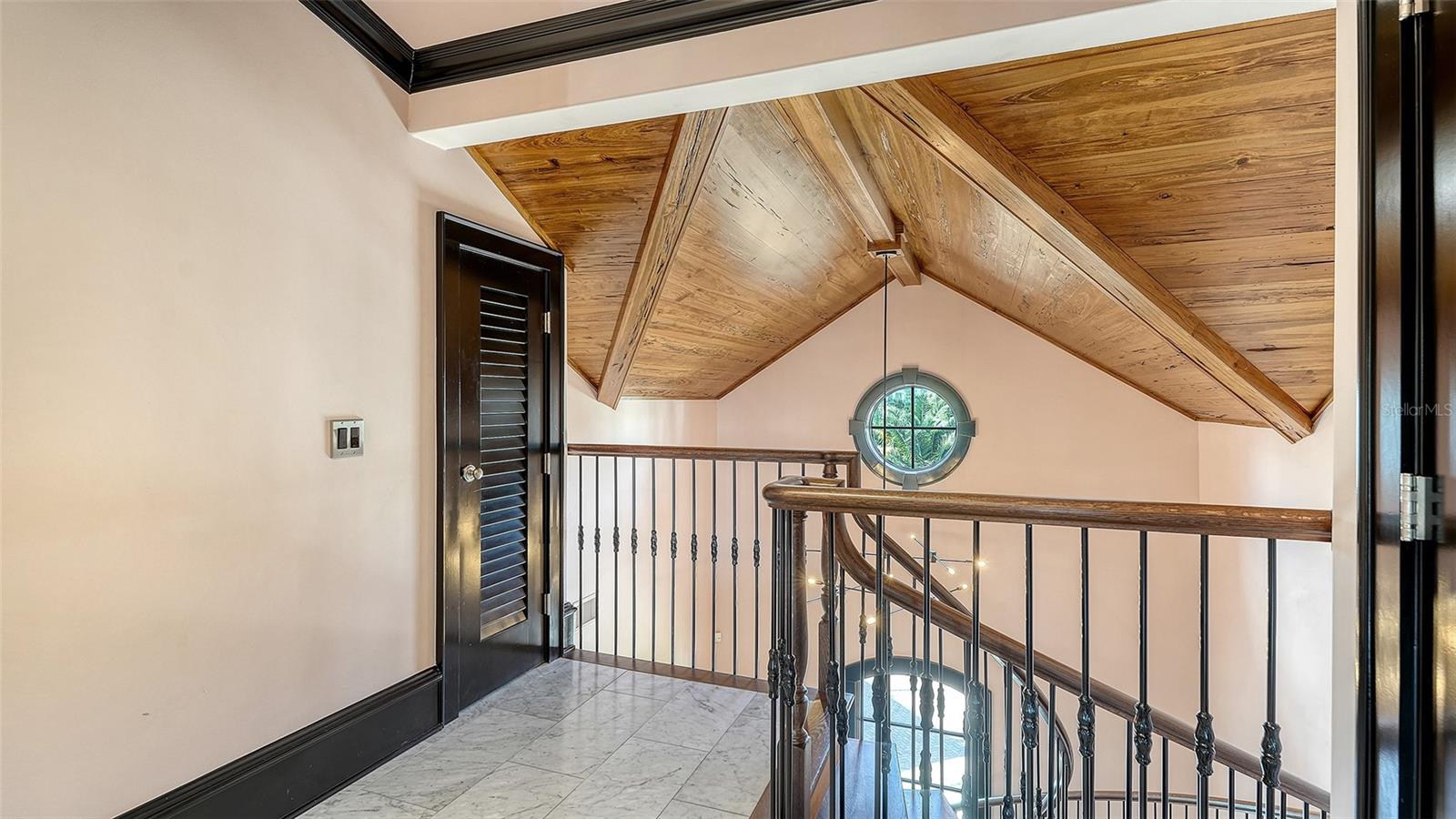 Image 39 of 57 For 513 Villa Rosa Way