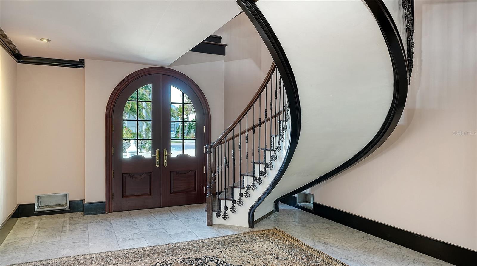 Image 40 of 57 For 513 Villa Rosa Way