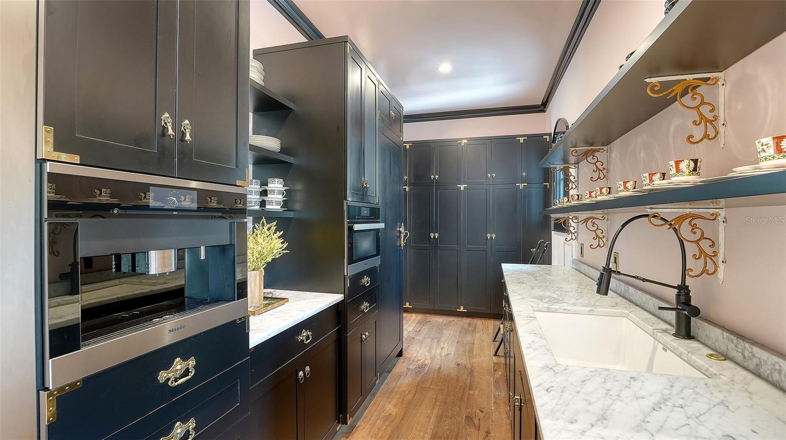 Image 9 of 57 For 513 Villa Rosa Way