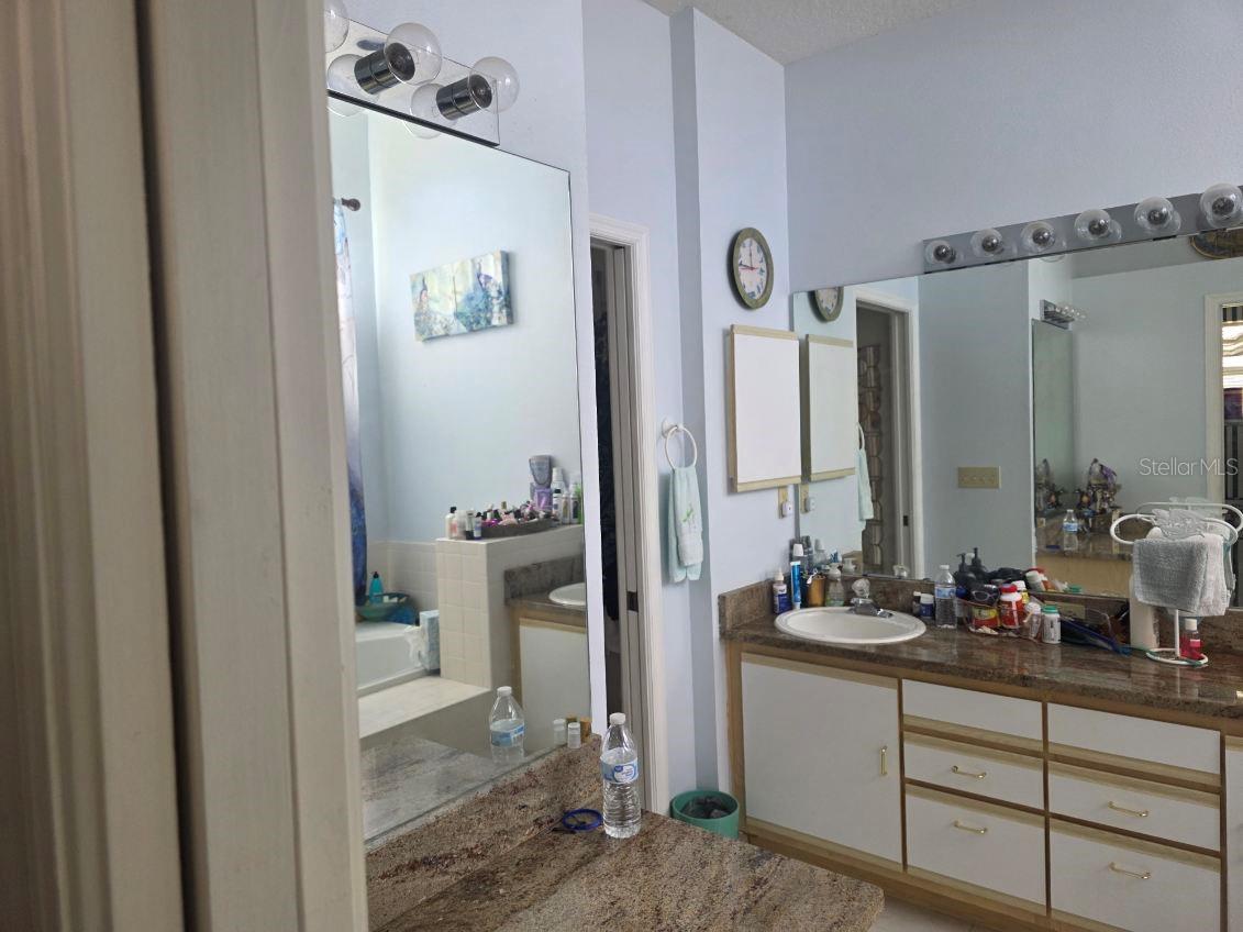 Image 12 of 25 For 324 Wood Dove Avenue