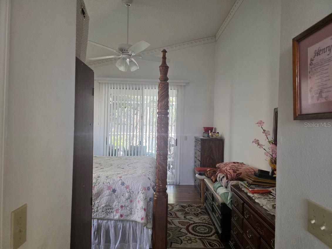 Image 9 of 25 For 324 Wood Dove Avenue