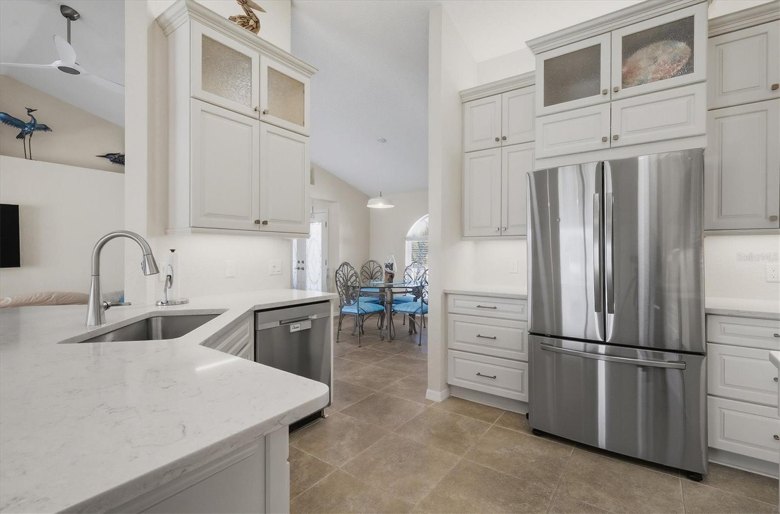 Image 13 of 40 For 1060 Truman Street