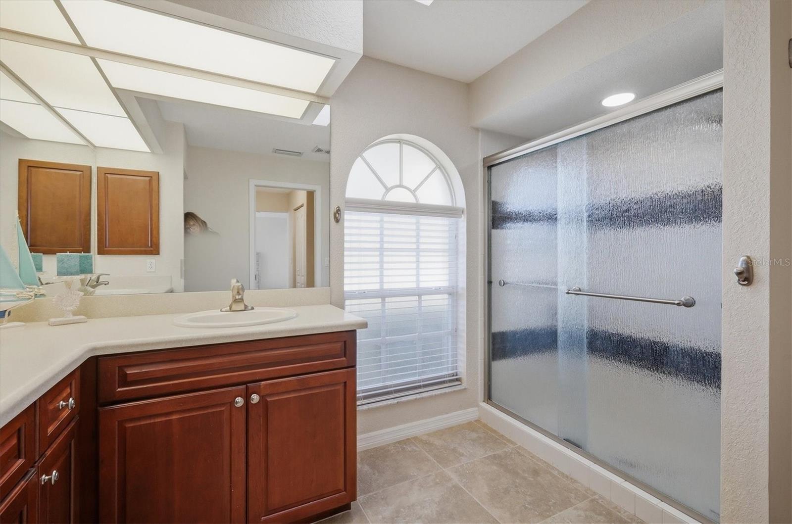 Image 20 of 40 For 1060 Truman Street