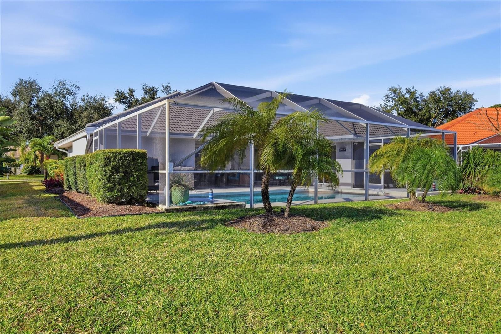 Image 33 of 40 For 1060 Truman Street