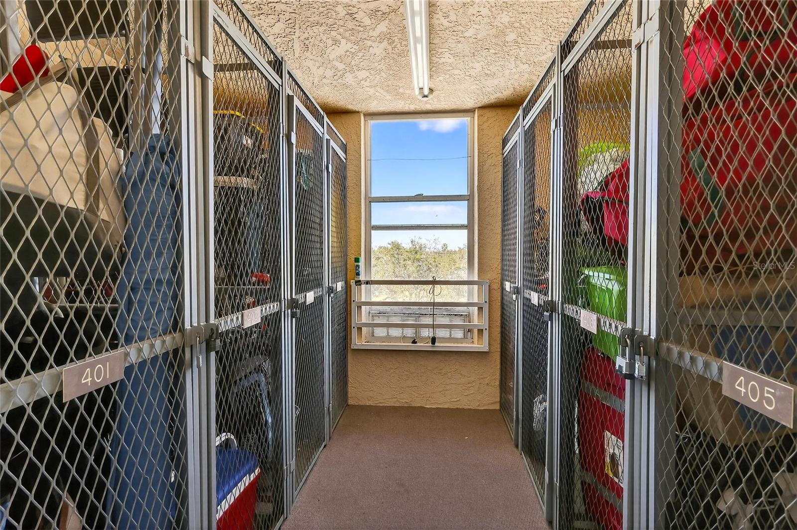 Image 24 of 42 For 3750 Pinebrook Circle 403